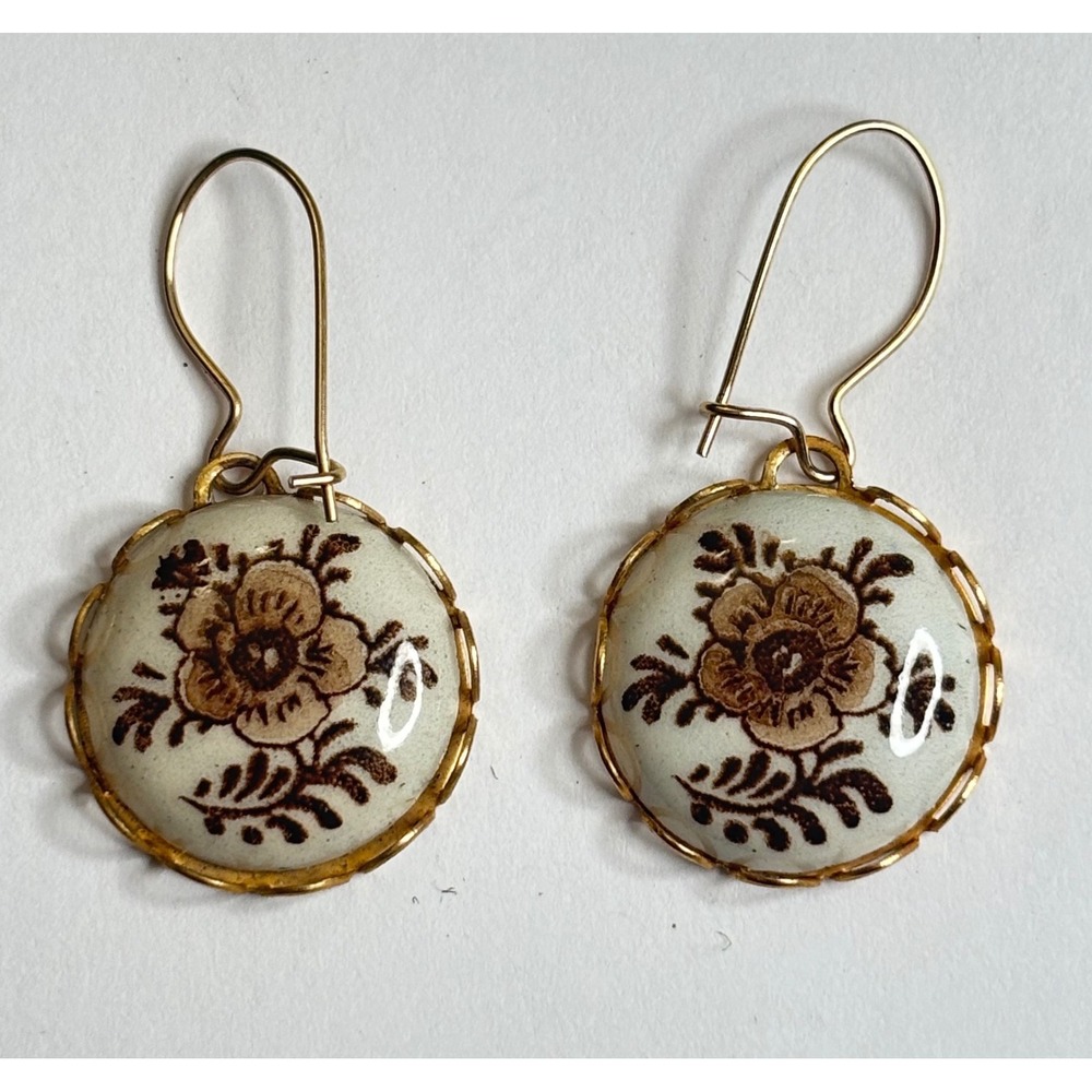 Vintage 1970s Earrings Ceramic Cottagecore Floral Earrings Sepia Flower